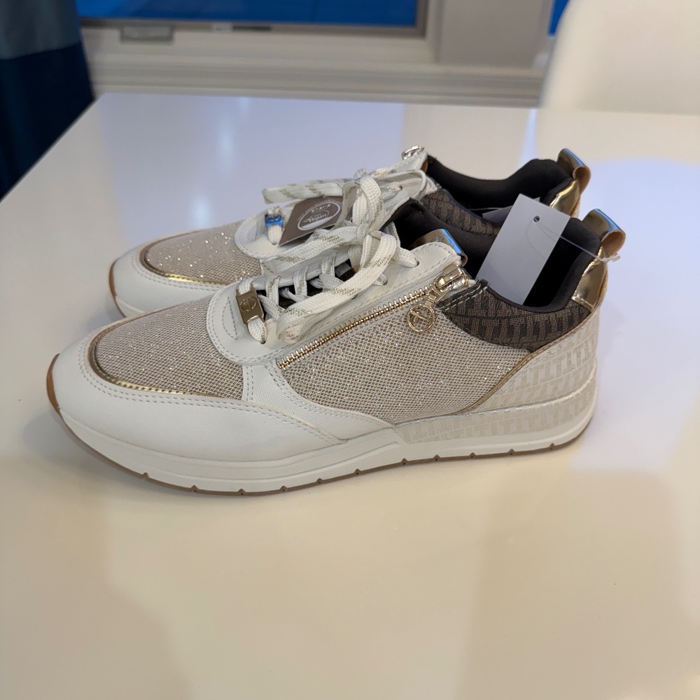 Tamaris Women's Sneaker NWT